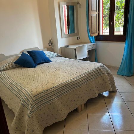 Casa Vacanze Gli Agrumi อากรอโปลี ภายนอก รูปภาพ